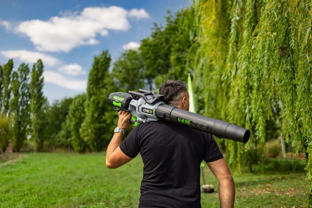 EGO duvač lišća za svaku sezonu održavanje